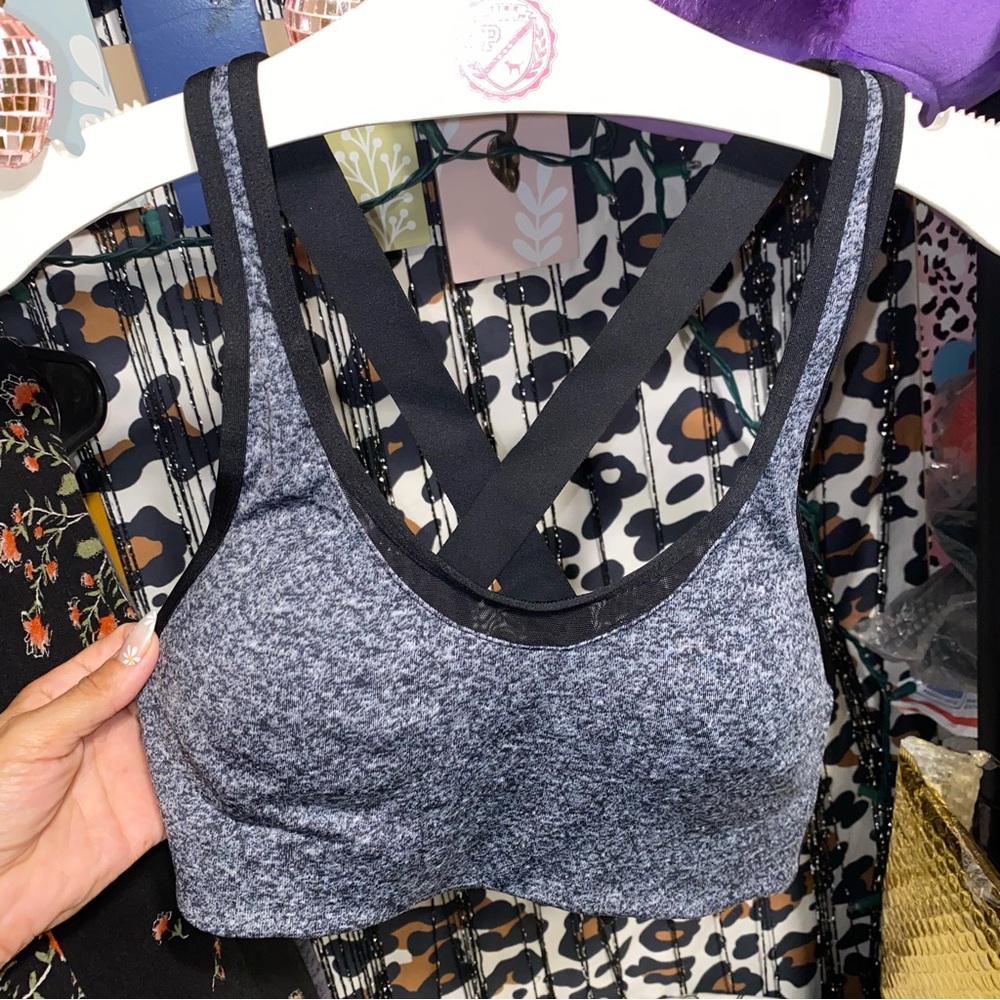 VS PINK ULTIMATE HIGH IMPACT SPORTS BRA